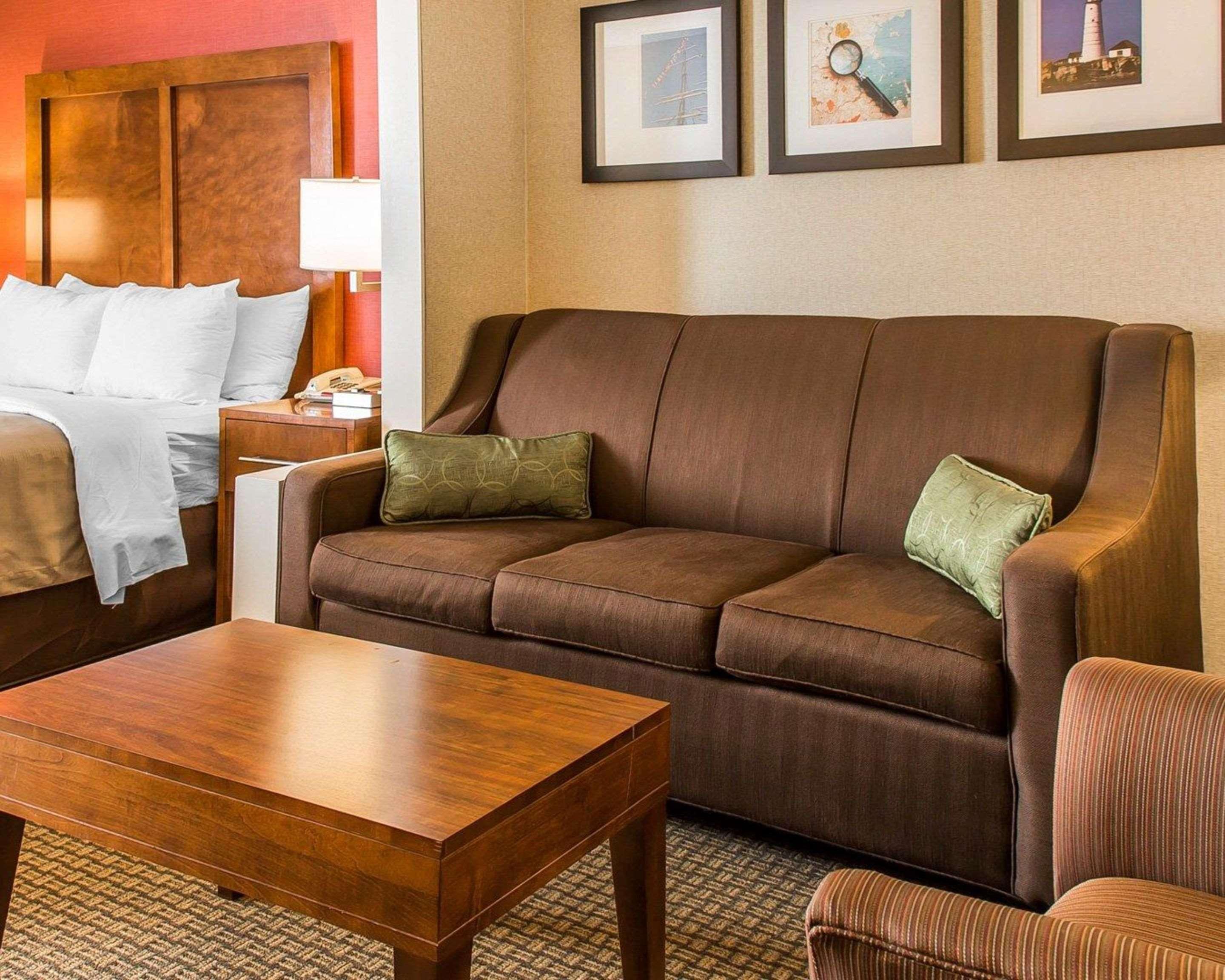 Comfort Inn Бостон Экстерьер фото